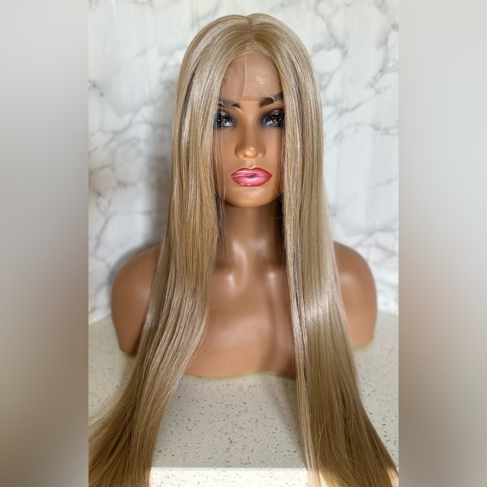 Premium Ash blonde Swiss invisible lace front long straight wig - Picture 9 of 12